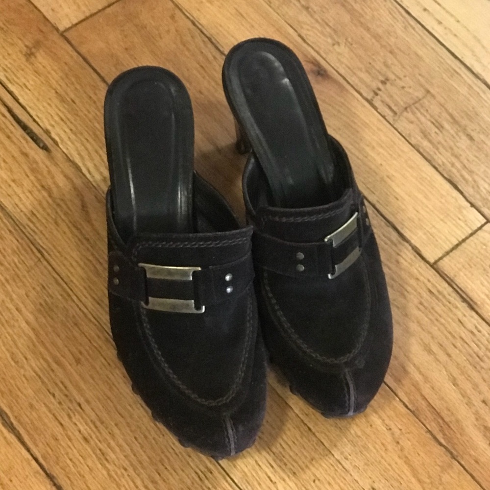 Stuart Weitzman size 8 dark brown